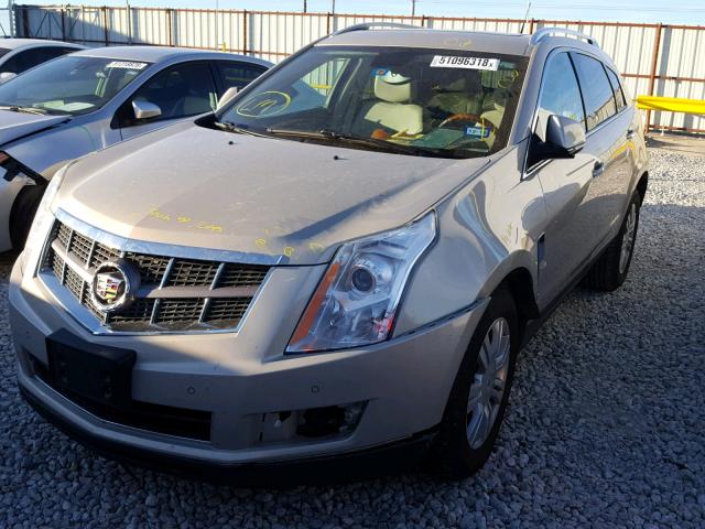 3GYFNAEY2AS553012 - 2010 CADILLAC SRX LUXURY GOLD photo 2