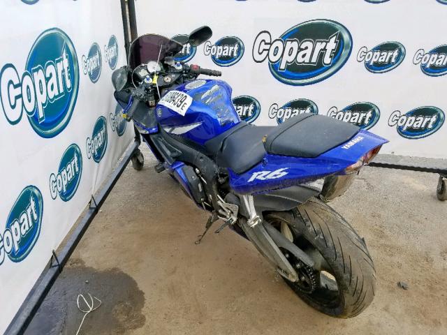 JYARJ06YX4A002979 - 2004 YAMAHA YZFR6 L BLUE photo 3