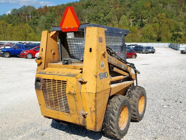 JAF0160564 - 1995 CASE LOADER YELLOW photo 4