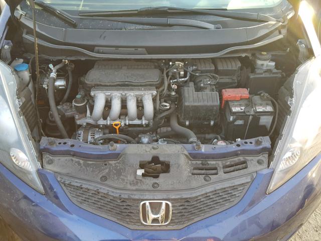 JHMGE8H3XDC045740 - 2013 HONDA FIT BLUE photo 7