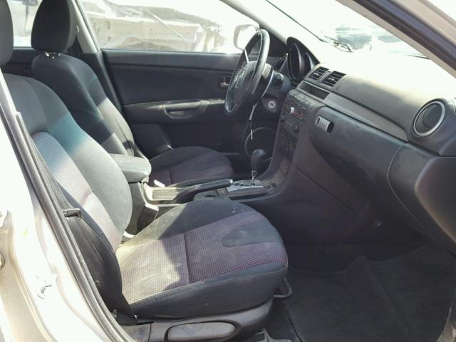 JM1BK323861518498 - 2006 MAZDA 3 S SILVER photo 5