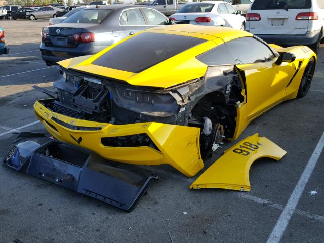 1G1YM2D73F5105579 - 2015 CHEVROLET CORVETTE S YELLOW photo 4