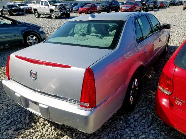 1G6KD5EY3AU134913 - 2010 CADILLAC DTS LUXURY SILVER photo 4