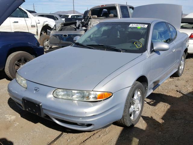 1G3NF12E6YC346390 - 2000 OLDSMOBILE ALERO GLS SILVER photo 2