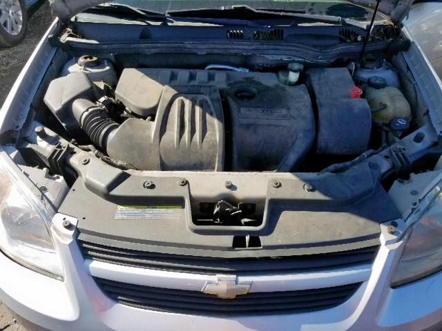 1G1AK52F257632292 - 2005 CHEVROLET COBALT SILVER photo 7