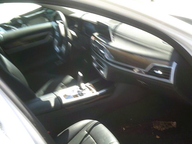 WBA7E2C58JG742428 - 2018 BMW 740 I WHITE photo 5