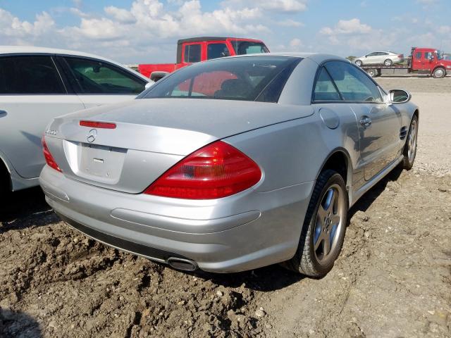 WDBSK75F33F051758 - 2003 MERCEDES-BENZ SL 500R SILVER photo 4