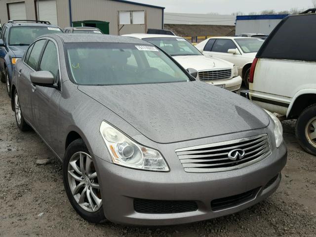 JNKCV61E19M012156 - 2009 INFINITI G37 BASE GRAY photo 1