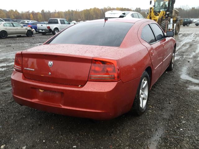 2B3KA33G08H100835 - 2008 DODGE CHARGER SX RED photo 4