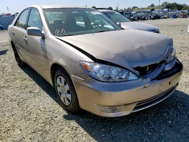 4T1BE32K55U586958 - 2005 TOYOTA CAMRY LE GOLD photo 1