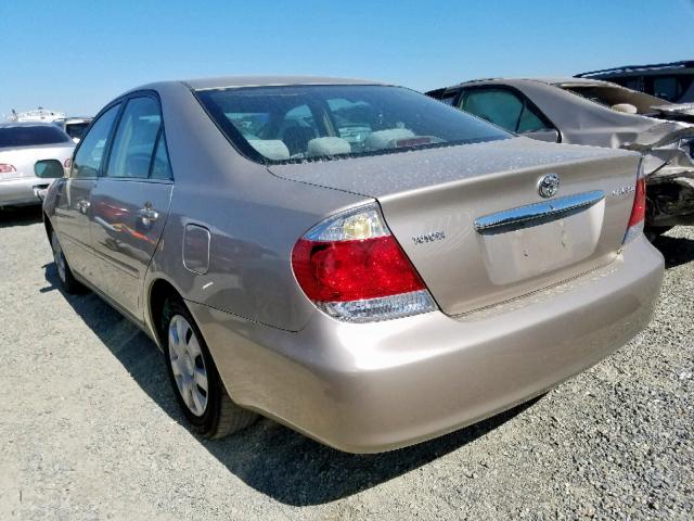 4T1BE32K55U586958 - 2005 TOYOTA CAMRY LE GOLD photo 3