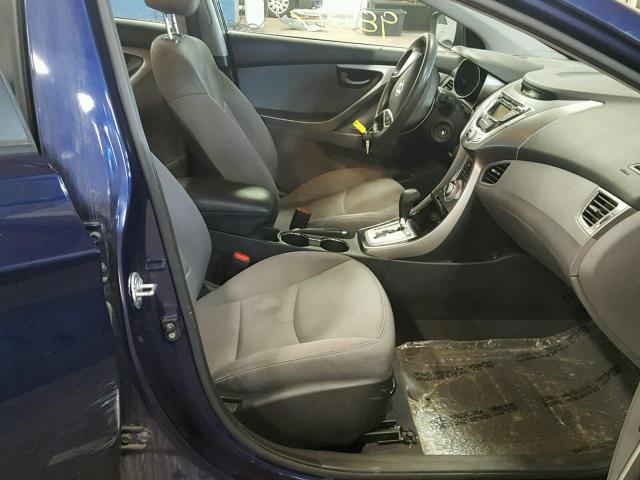 5NPDH4AE6BH040858 - 2011 HYUNDAI ELANTRA GL BLUE photo 5