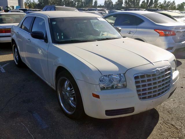 2C3KA43R67H691052 - 2007 CHRYSLER 300 WHITE photo 1