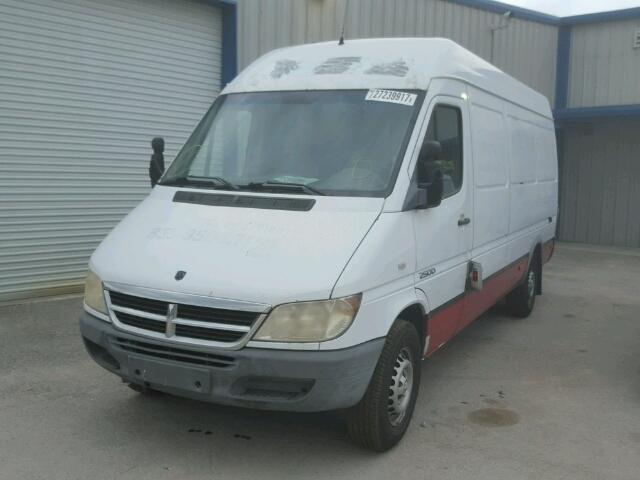 WD0PD744265969763 - 2006 DODGE SPRINTER 2 WHITE photo 2