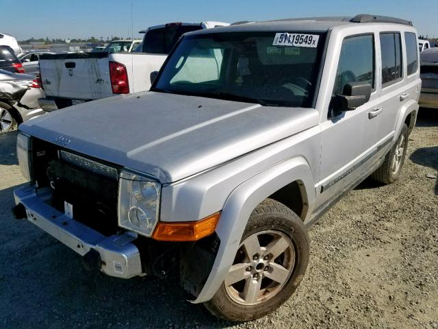 1J8HH48P57C635883 - 2007 JEEP COMMANDER SILVER photo 2