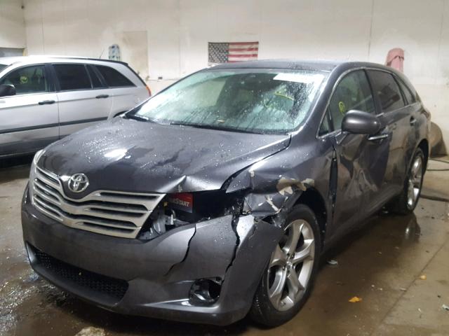 4T3BK11A69U021427 - 2009 TOYOTA VENZA BASE GRAY photo 2