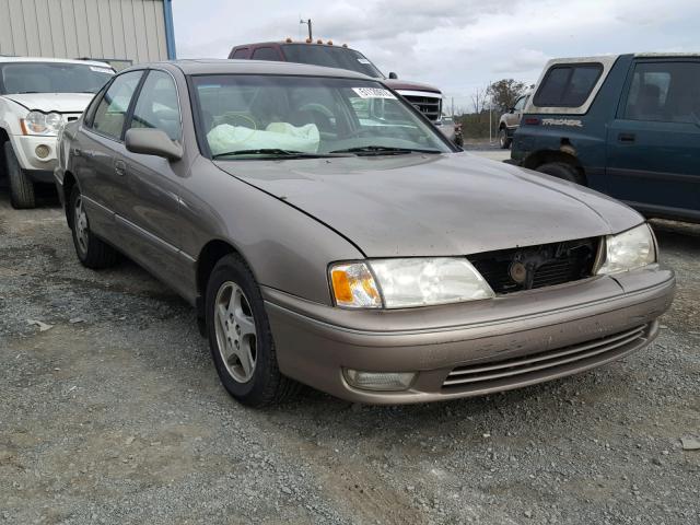 4T1BF18B2WU270184 - 1998 TOYOTA AVALON XL GOLD photo 1