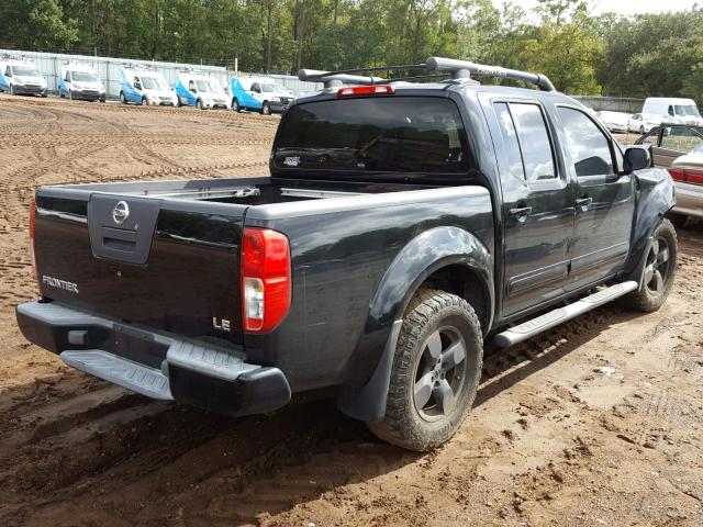 1N6AD07U06C410092 - 2006 NISSAN FRONTIER C BLACK photo 4