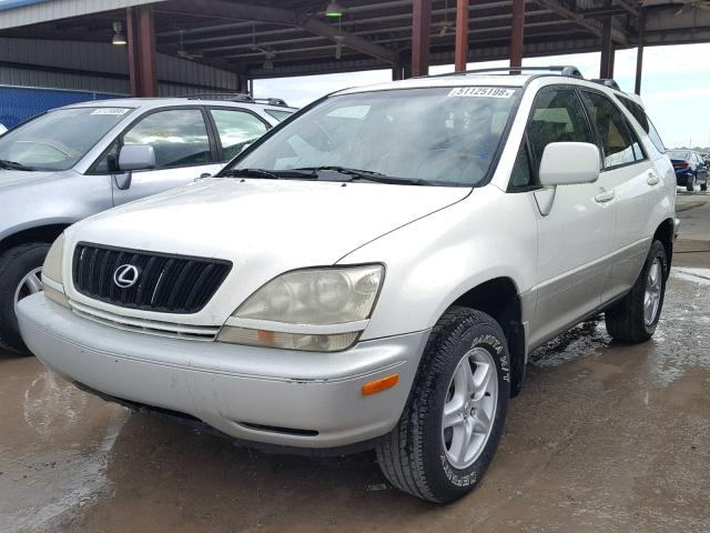 JTJHF10UX10225003 - 2001 LEXUS RX 300 WHITE photo 2