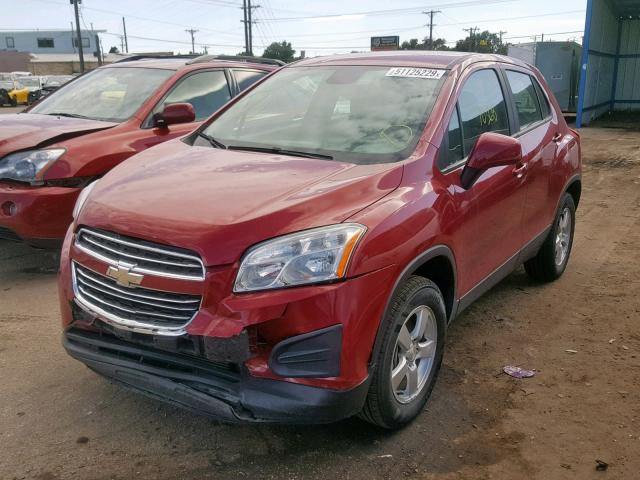 KL7CJPSB9FB161054 - 2015 CHEVROLET TRAX 1LS RED photo 2