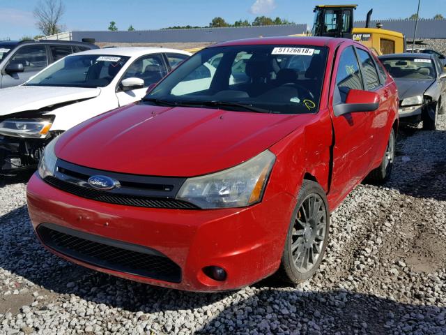 1FAHP3GN3AW106058 - 2010 FORD FOCUS SES RED photo 2