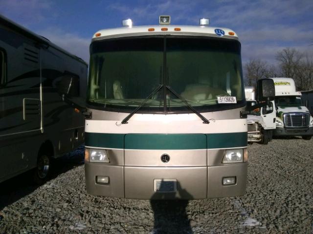 1RF120615X2005460 - 1999 ROADMASTER RAIL DYANASTER WHITE photo 5