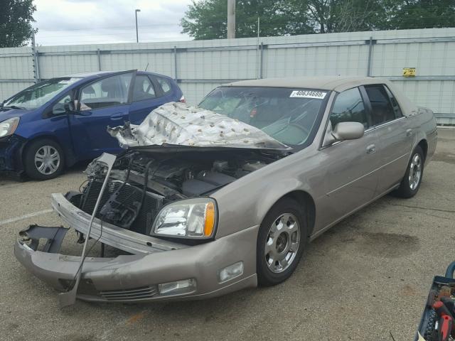 1G6KF57923U280870 - 2003 CADILLAC DEVILLE DT BEIGE photo 2