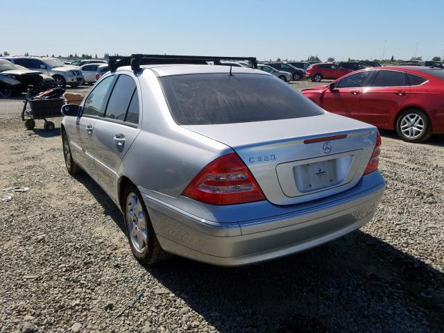 WDBRF64J62E003887 - 2002 MERCEDES-BENZ C 320 SILVER photo 3