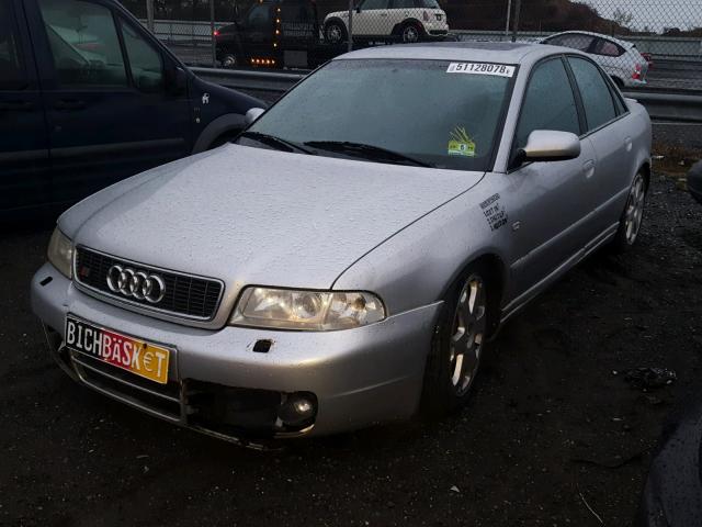 WAUDD68D3YA132835 - 2000 AUDI S4 2.7 QUA SILVER photo 2