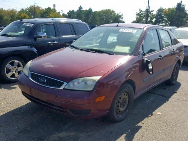 1FAFP34N37W321086 - 2007 FORD FOCUS ZX4 RED photo 2