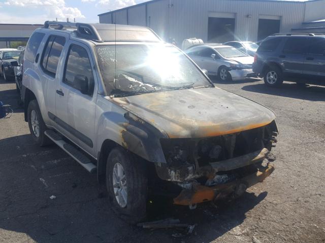 5N1AN0NWXEN810597 - 2014 NISSAN XTERRA X SILVER photo 1