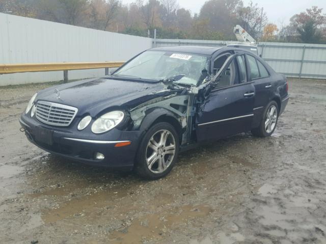 WDBUF87J06X203501 - 2006 MERCEDES-BENZ E 350 4MAT BLUE photo 2