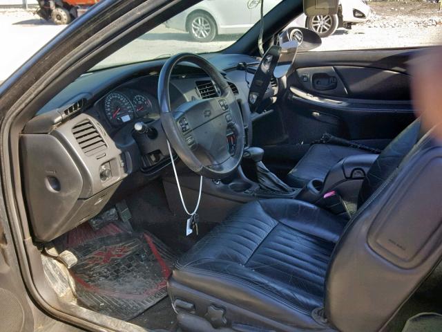 2G1WX15K819268008 - 2001 CHEVROLET MONTE CARL შავი ფოტო 5