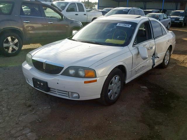 1LNHM87AX1Y617103 - 2001 LINCOLN LS 白色 照片 2
