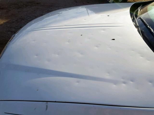 1LNHM87AX1Y617103 - 2001 LINCOLN LS 白色 照片 9