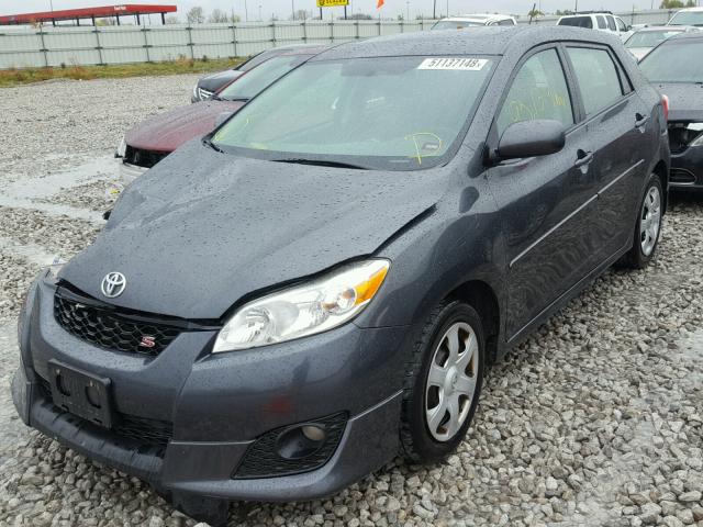 2T1KE40E69C024299 - 2009 TOYOTA COROLLA MA GRAY photo 2