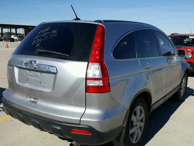 JHLRE38788C036074 - 2008 HONDA CR-V EXL SILVER photo 4