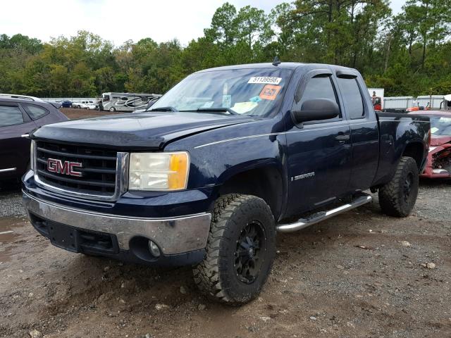 2GTEC19C871628371 - 2007 GMC NEW SIERRA BLUE photo 2