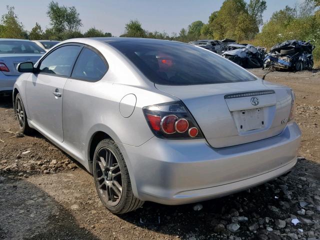 JTKDE3B73A0316095 - 2010 TOYOTA SCION SILVER photo 3