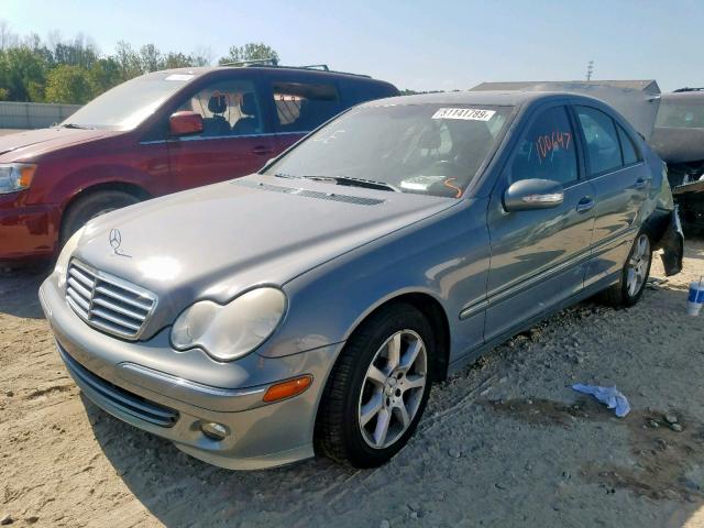 WDBRF92H97F907834 - 2007 MERCEDES-BENZ C 280 4MAT GRAY photo 2