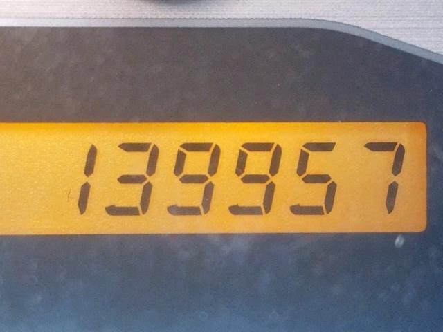 JTKDE177050035228 - 2005 TOYOTA SCION TC თეთრი ფოტო 8