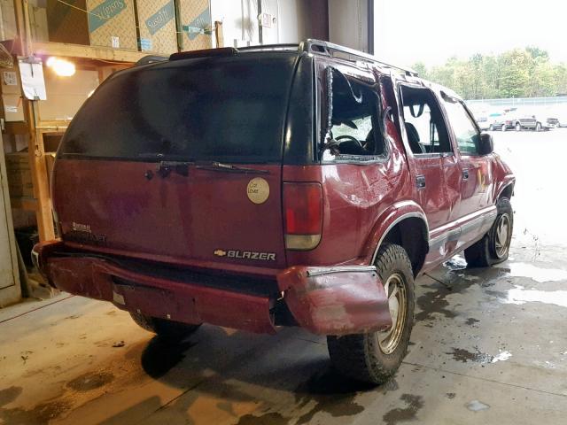 1GNDT13W3SK229057 - 1995 CHEVROLET BLAZER RED photo 4