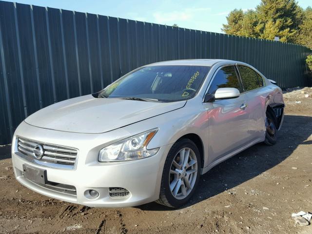 1N4AA5APXDC830117 - 2013 NISSAN MAXIMA S SILVER photo 2