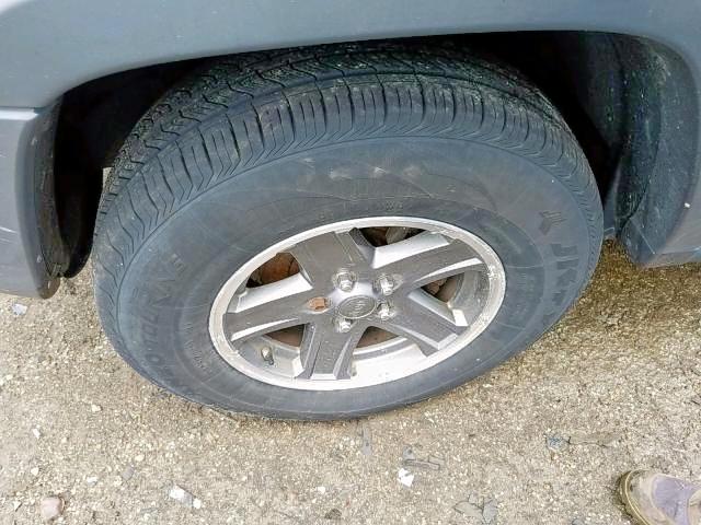 1J4GL38K35W713485 - 2005 JEEP LIBERTY RE BLACK photo 9