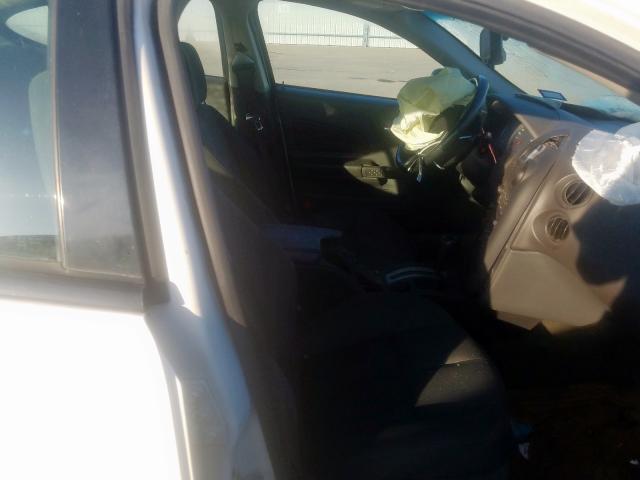 2G2WS522X51135325 - 2005 PONTIAC GRAND PRIX WHITE photo 5