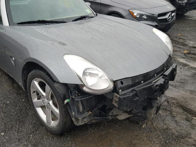 1G2MB33B66Y103156 - 2006 PONTIAC SOLSTICE GRAY photo 9