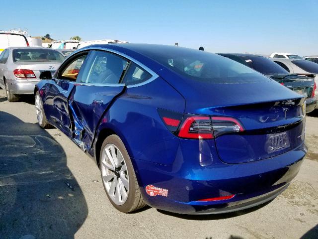 5YJ3E1EB2JF115992 - 2018 TESLA MODEL 3 BLUE photo 3