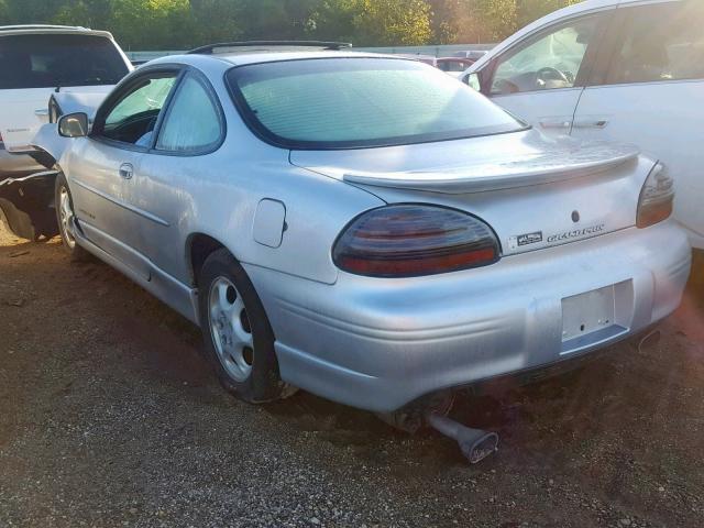 1G2WP12K32F196093 - 2002 PONTIAC GRAND PRIX SILVER photo 3