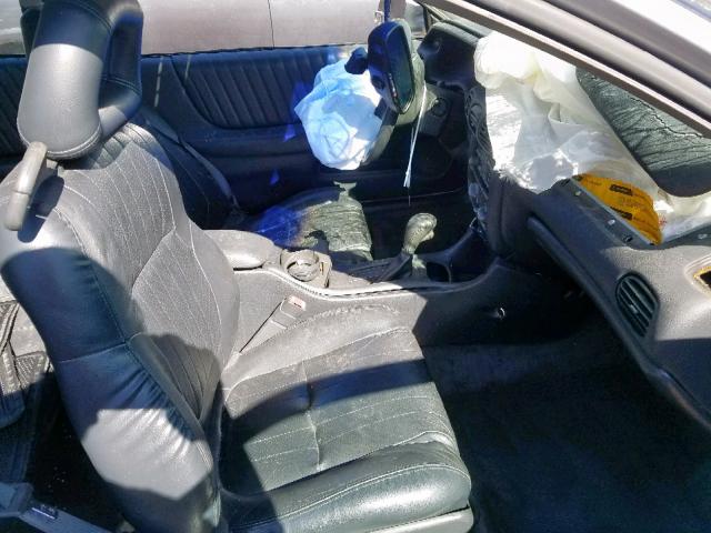 1G2WP12K32F196093 - 2002 PONTIAC GRAND PRIX SILVER photo 5