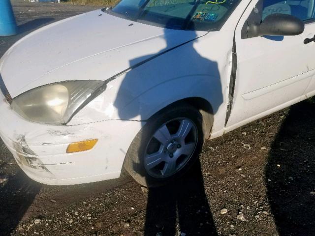 3FAFP37353R131104 - 2003 FORD FOCUS ZX5 WHITE photo 9